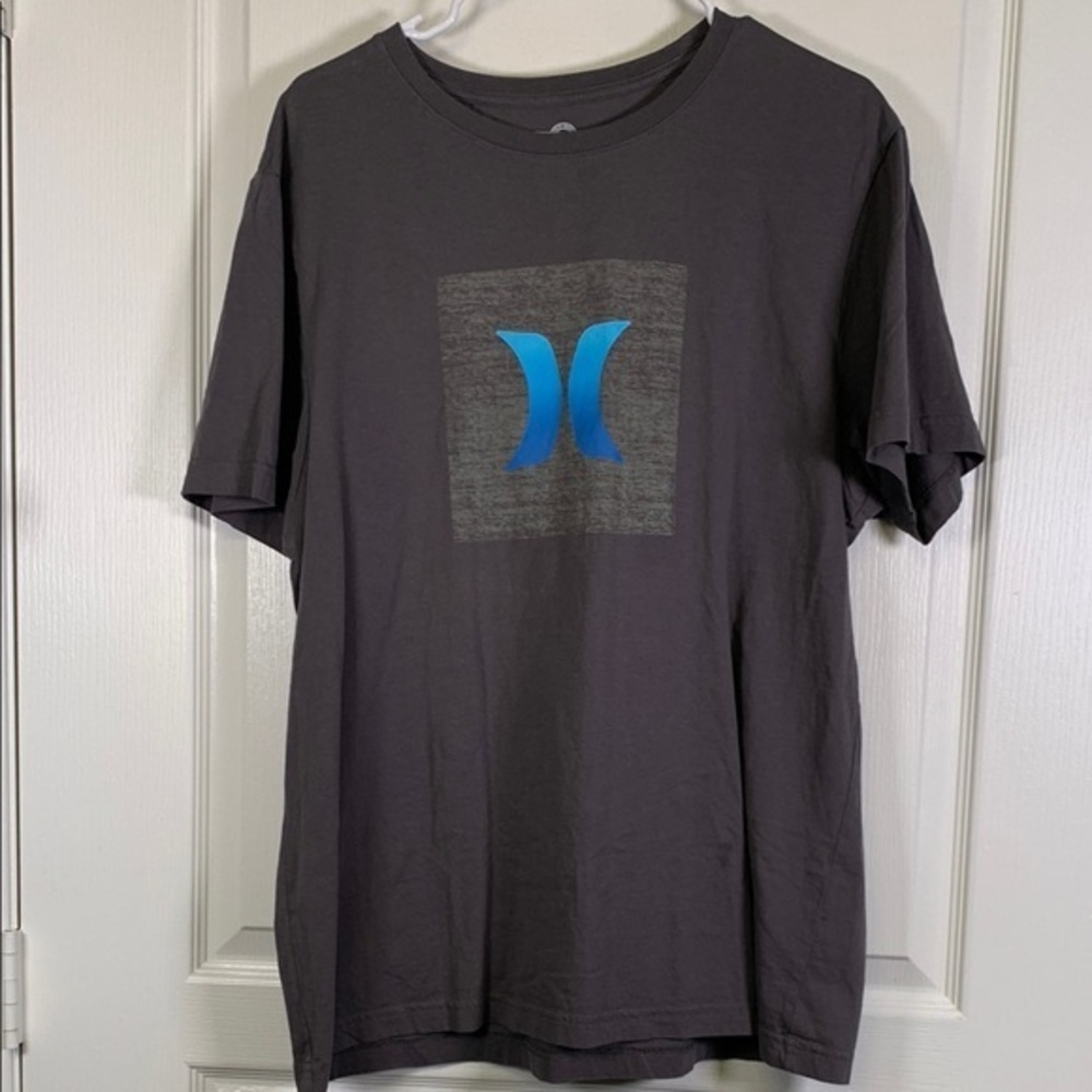Hurley Gray Logo Surf Swim S/S Shirt Size XL EUC #2832